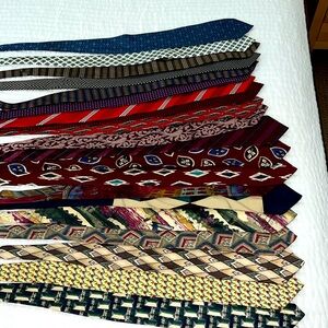 Lot of 20 Men’s Silk Ties EUC